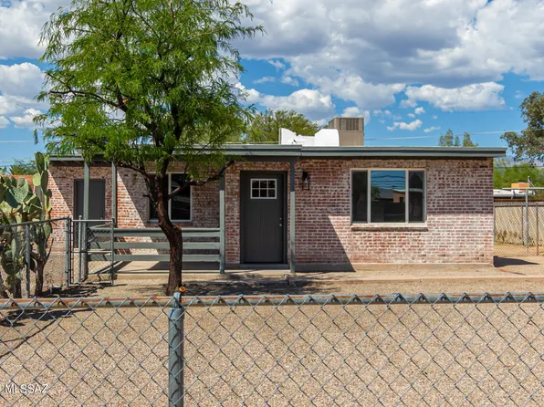 2925 E 21st St, Tucson, AZ 85716