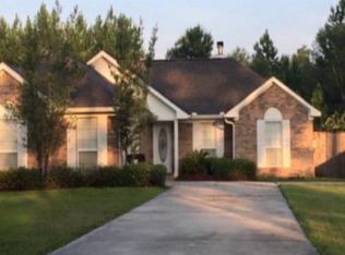 9463 Hammock Rd, Elberta, AL 36530