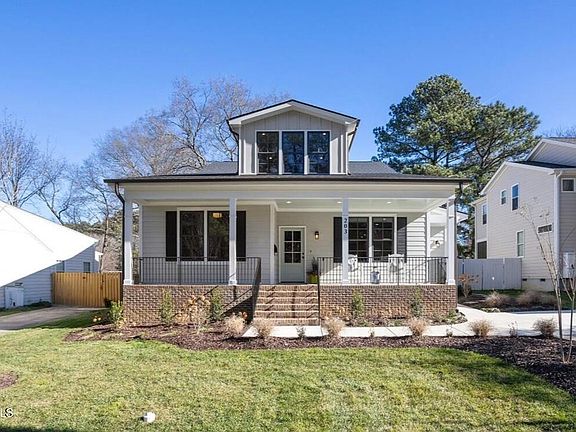 2nd image of 203 Baggett Ave