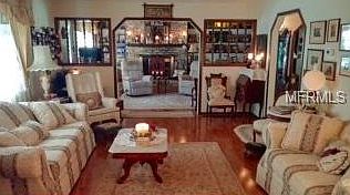 2nd image of 1116 Glenwood Trl