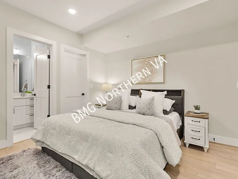 2829 13th St NW #1 — Photo 17