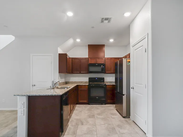 3274 Palindrome Ave — Photo 8