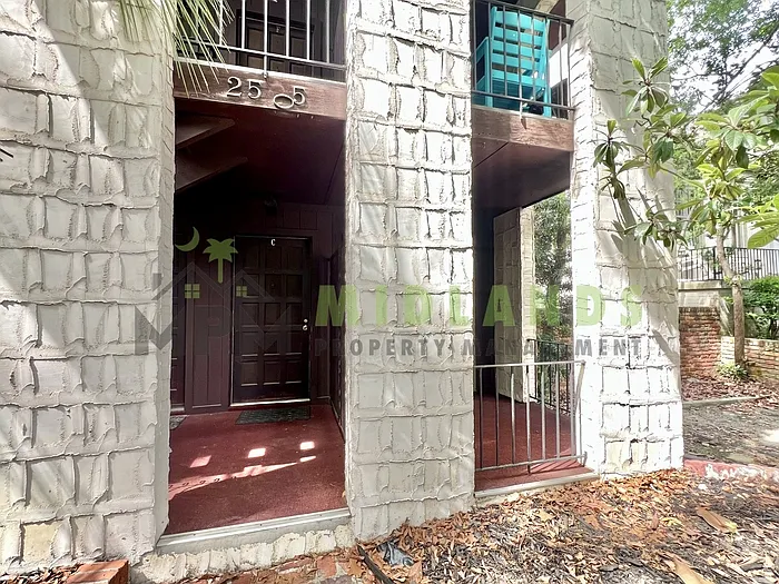 2505 Blossom St #C — Photo 5