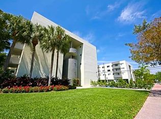 7000 Rue Granville #7020, Miami Beach, FL 33141