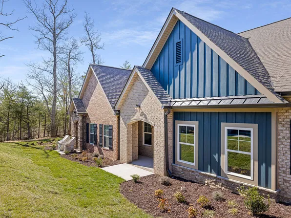 92D Founding Way #20, Lookout Mountain, GA 30750