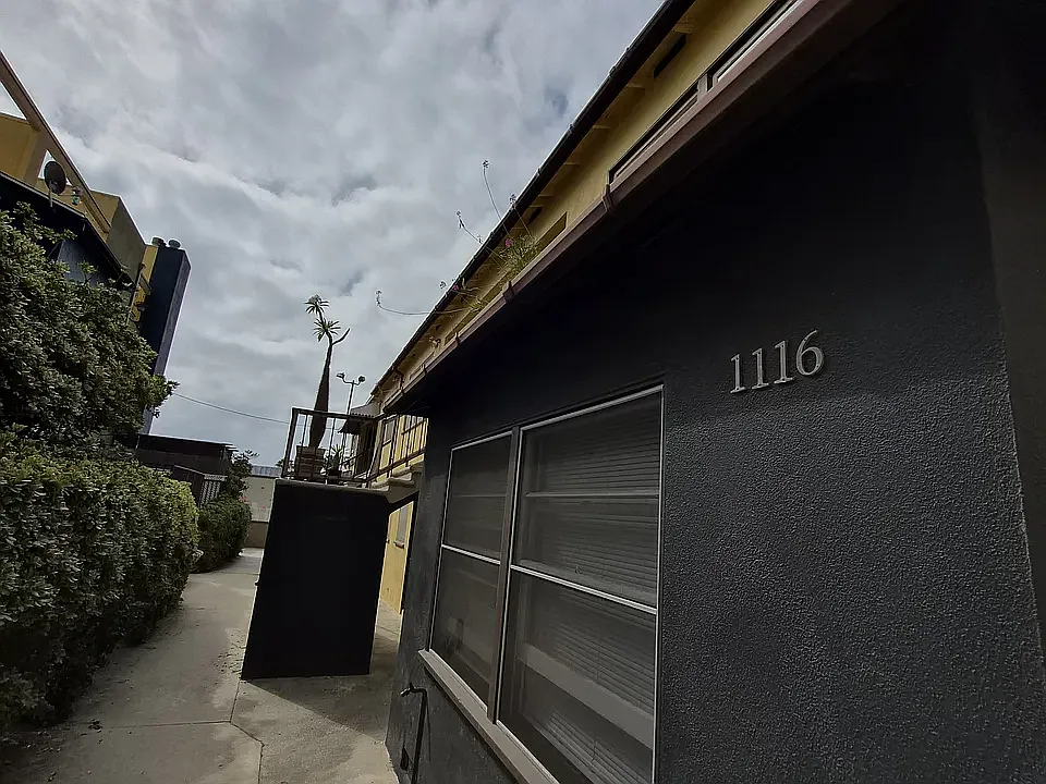 1 bed, 900 sqft, $2,750 — Photo 3