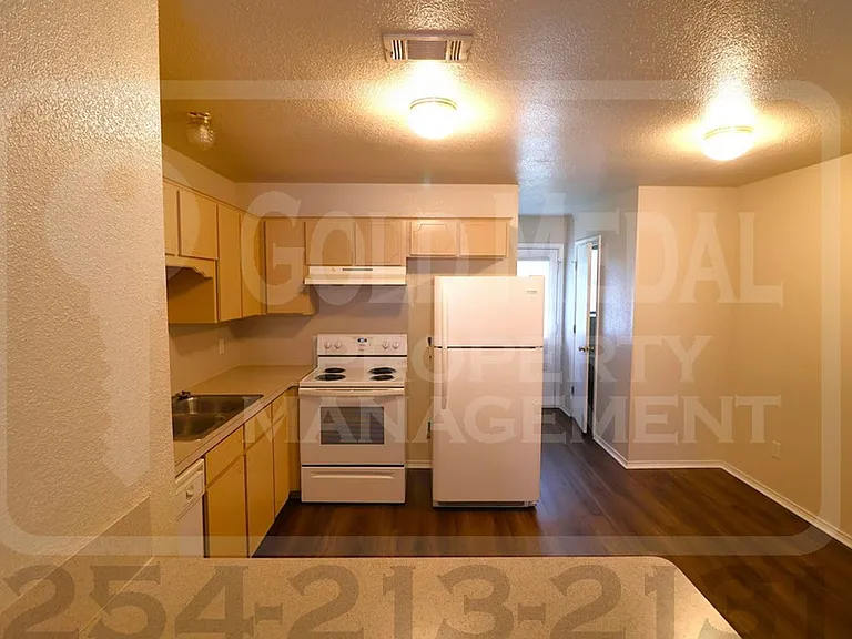 4408 Jeff Scott Dr — Photo 3