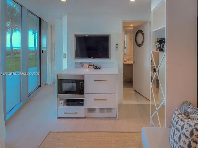 17001 Collins Ave #4301 — Photo 3