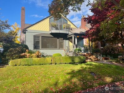 7249 W Green Lake Drive N, Seattle, WA, 98103