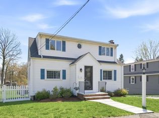 112 Pleasant St, East Walpole, MA 02032