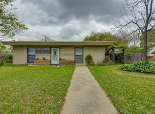 2201 Loftin Rd, Waco, TX 76710