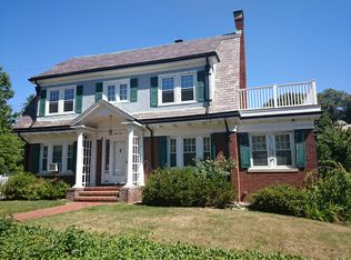 61 Church St, West Roxbury, MA 02132