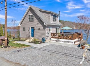 864 South Rd, Ashby, MA 01431