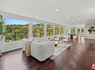 16755 Encino Hills Dr, Encino, CA 91436