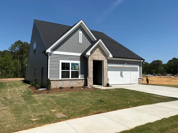 106 Moonflower Ln, Clayton, NC 27520