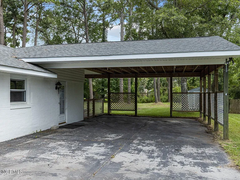 4303 Country Club Rd — Photo 33