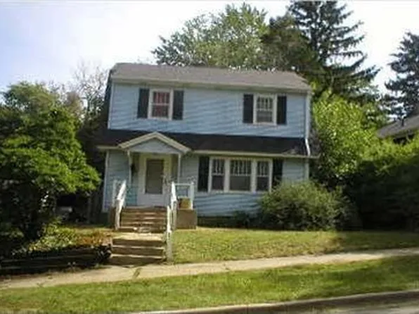 108 Langdon Ave NE, Grand Rapids, MI 49503