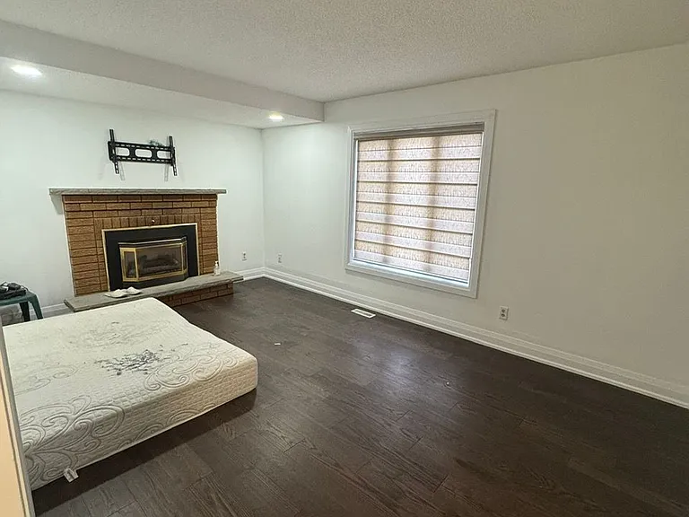 5 Burwash Ct — Photo 8