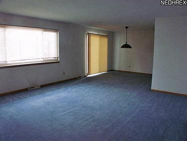 4th image of 729 Radford Dr