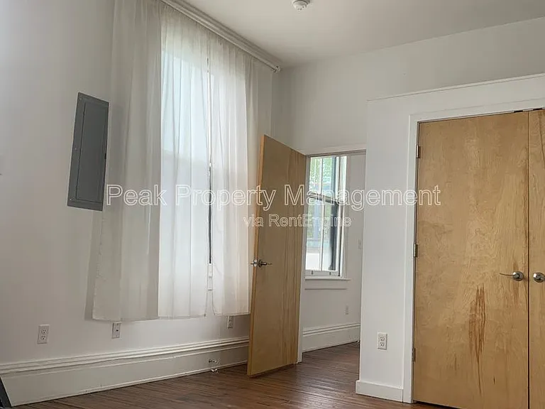 1309 Hull St — Photo 19