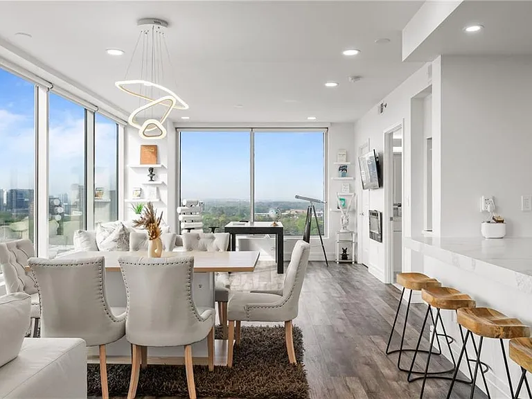 3338 Peachtree Rd NE #2207 — Photo 15