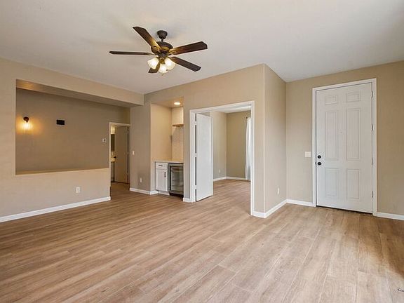 4th image of 2529 S Sunnyvale Ave