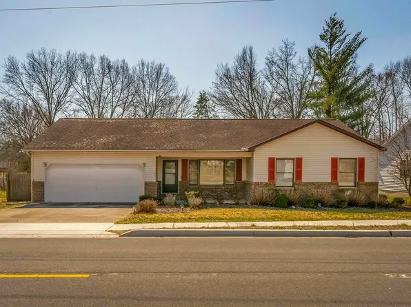 1905 Westminster Dr, Marion, IL 62959