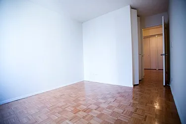 Rented by Royal Operation System