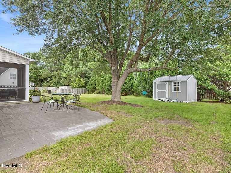 38 Amber Ct — Photo 32