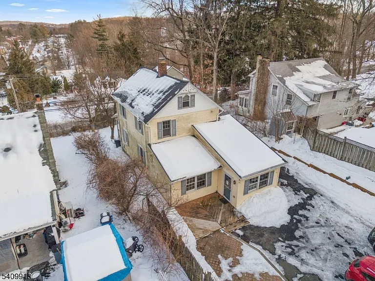 147 Millbrook Ave — Photo 25