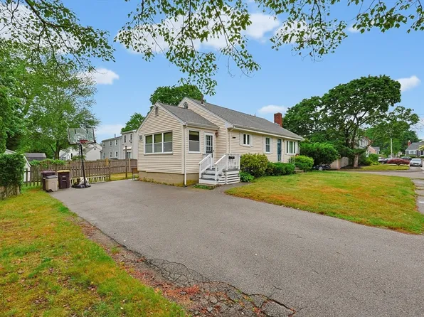 67 Branch Rd, Weymouth, MA 02190