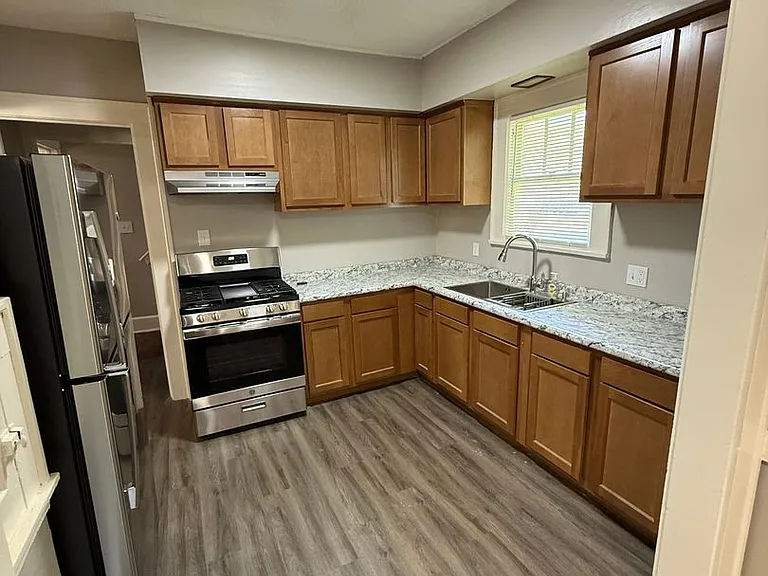 227 Crandall Ave — Photo 5