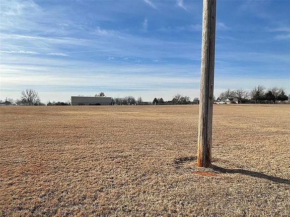 2nd image of 19200 Garden Rdg Lot 1