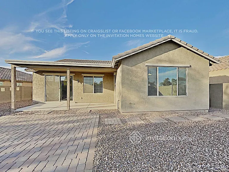 19581 W Harrison St — Photo 16