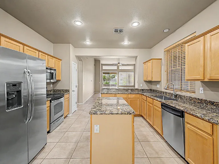 6932 W Blackhawk Dr — Photo 14