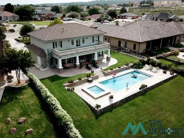 2112 Westridge Rd, Carlsbad, NM 88220