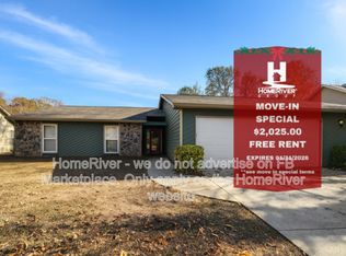 1552 Golf Link Dr, Stone Mountain, GA 30088