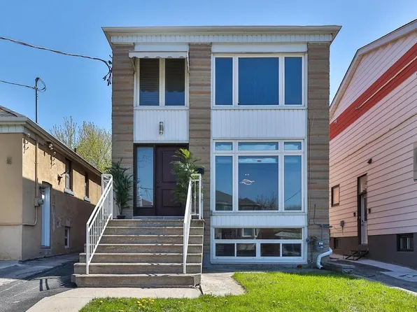 65 Branstone Rd, Toronto, ON M6E 4E3