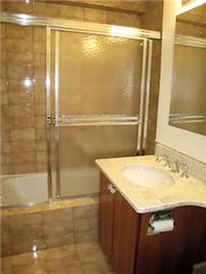 Rented by R New York | media 69