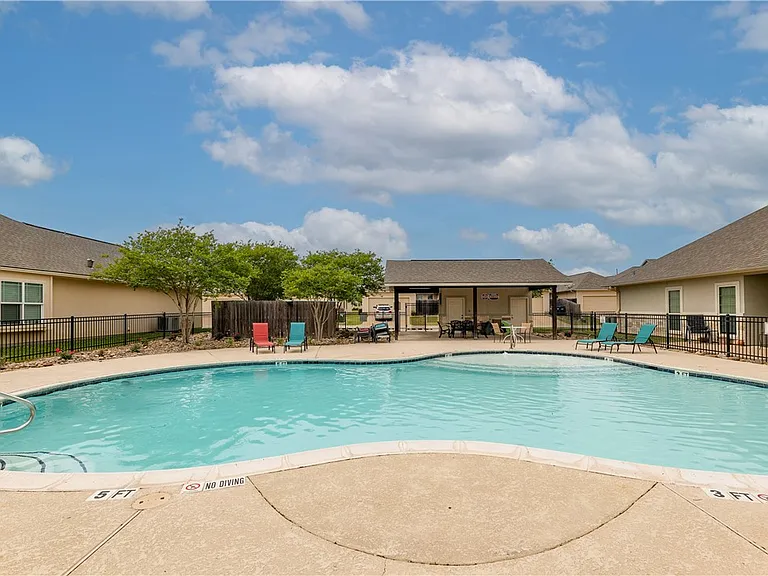 3800 Blackhawk Ln — Photo 21