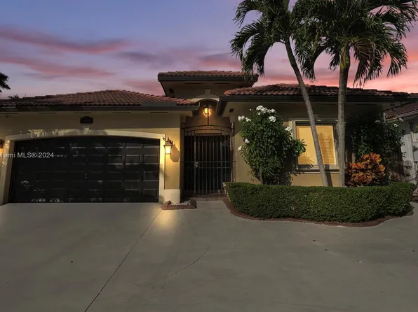 5222 SW 164th Pl, Miami, FL 33185