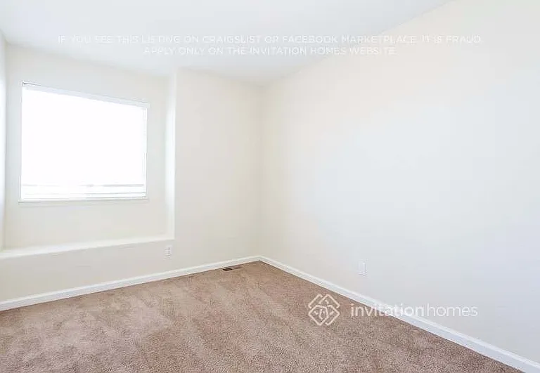 11904 Kearney Cir — Photo 17