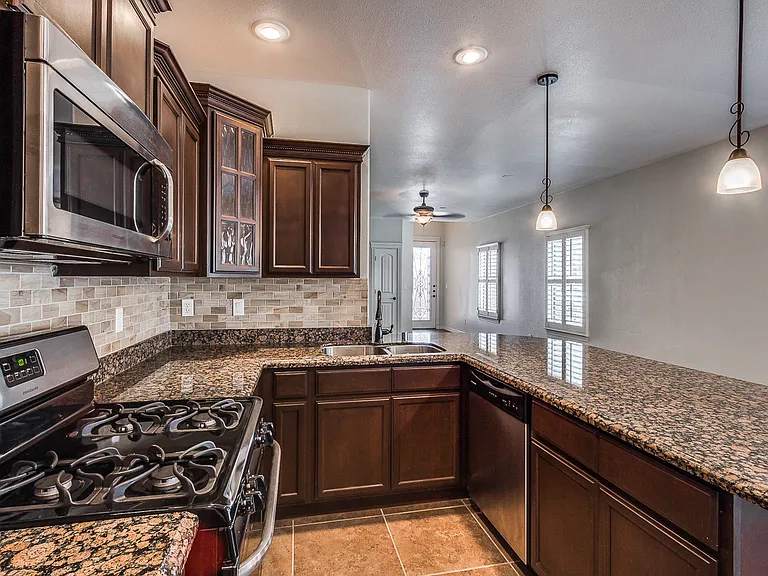 11673 Sugar Bay Way — Photo 9