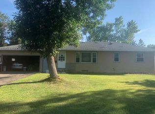 2009 88th St E, Bloomington, MN 55425