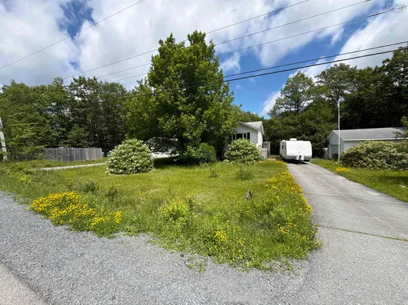 115 Dawson Hts, Pine Grove, NS B0J 1E0
