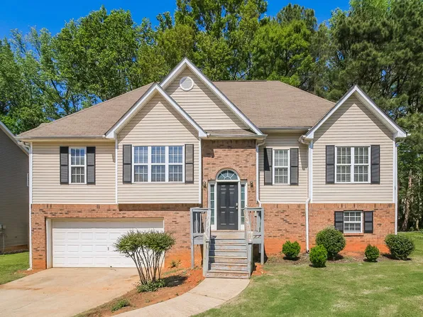 915 Castlerock Way, McDonough, GA 30253