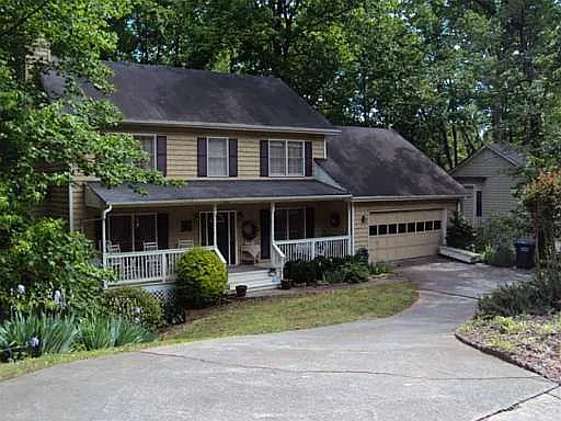 4126 Inola Trl NE photo 1