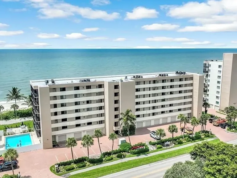10475 Gulf Shore Dr #134 — Photo 2