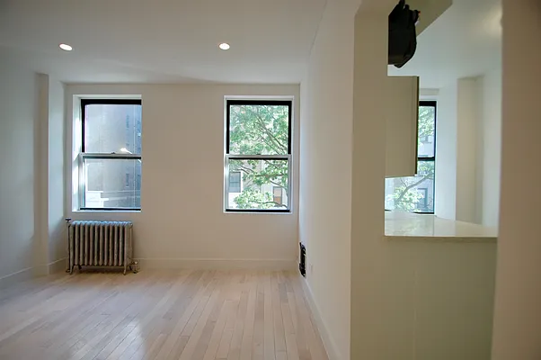 Rented by Bohemia Realty Group | media 8