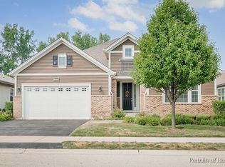 3835 Chesapeake Ln, Naperville, IL 60564
